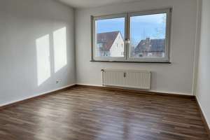2 Zimmer in ruhiger und gepflegter Lage von Duisburg-Bergheim * ca. 56m² * Wannenbad * Einbauküche – Die vollständige Adresse der Immobilie erhältst du vom Anbieter., 47228 Bergheim, Duisburg – Vorschaubild 1
