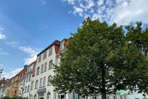 * schöne 3 -Zimmer-Wohnung im Mansardgeschoss in zentraler Lage * – Die vollständige Adresse der Immobilie erhältst du vom Anbieter., 1277 Striesen-Ost, Dresden – Vorschaubild 11