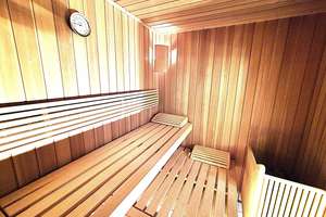 Außergewöhnliches schönes Haus mit großem Garten, Garage, EBK und Sauna. – Die vollständige Adresse der Immobilie erhältst du vom Anbieter., 63128 Dietzenbach – Vorschaubild 16