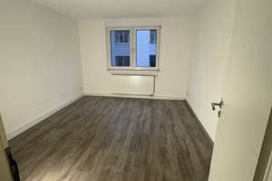 Modern renovierte Wohnung mit drei Zimmern, Balkon und viel Tageslicht – Die vollständige Adresse der Immobilie erhältst du vom Anbieter., 55116 Altstadt, Mainz – Vorschaubild 3