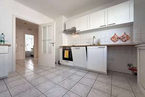 Schöne 2-Zimmer-Wohnung mit Balkon und modernisiertem Tageslichtbad – Die vollständige Adresse der Immobilie erhältst du vom Anbieter., 68161 Innenstadt/Jungbusch, Mannheim – Vorschaubild 1