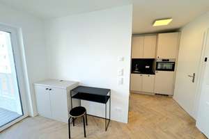 Schlichtes aber modernes Design der Möblierung in der 1-Zimmerwohnung in Treptow – Otto-Franke-Straße 45, 12489 Adlershof, Berlin – Vorschaubild 5