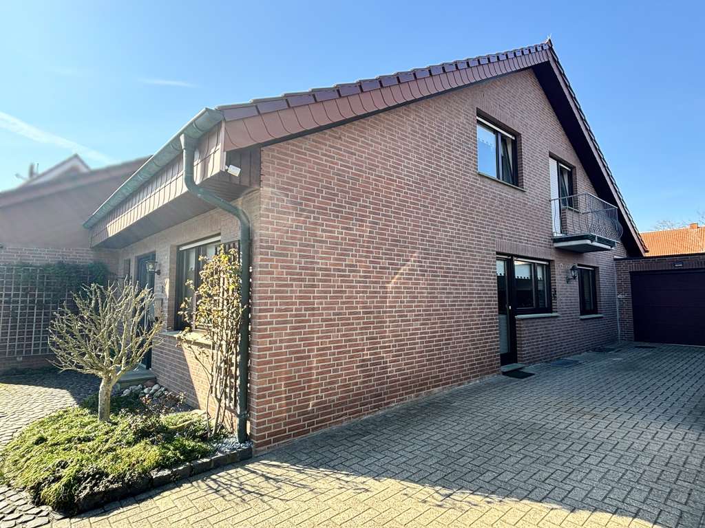 Immobilie in Horstmar - HAPPY HOME - HAPPY LIFE!
Gepflegte Doppelhaushälfte mit toll angelegtem Garten  
in Horstmar - Bild 3