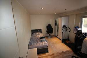 Duisburg - Hüttenheim, gemütliches saniertes Einfamilienhaus in ruhiger Lage – Die vollständige Adresse der Immobilie erhältst du vom Anbieter., 47259 Hüttenheim, Duisburg – Vorschaubild 13