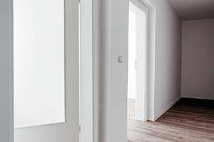 ERSTBEZUG mit bodentiefer Dusche und Balkon sofort verfügbar! – Charlottenstraße 73, 9126 Gablenz, Chemnitz – Vorschaubild 13