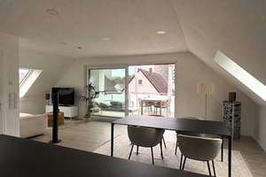 Moderne 4-Zimmer-Dachgeschosswohnung mit Loggia, TG-Stellplatz & Wallbox - Energieklasse A+ – Spessartstraße 36, 63128 Dietzenbach – Vorschaubild 3