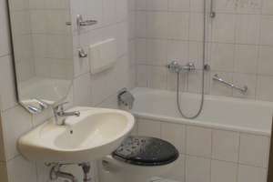 DAS GLÜCK hat ein ZUHAUSE! - gemütliche 2-Zi.- WE im 1.OG --Bad m. Wanne & BALKON! – Jößnitzer Straße 88a, 8525 Reißiger Vorstadt, Plauen – Vorschaubild 19