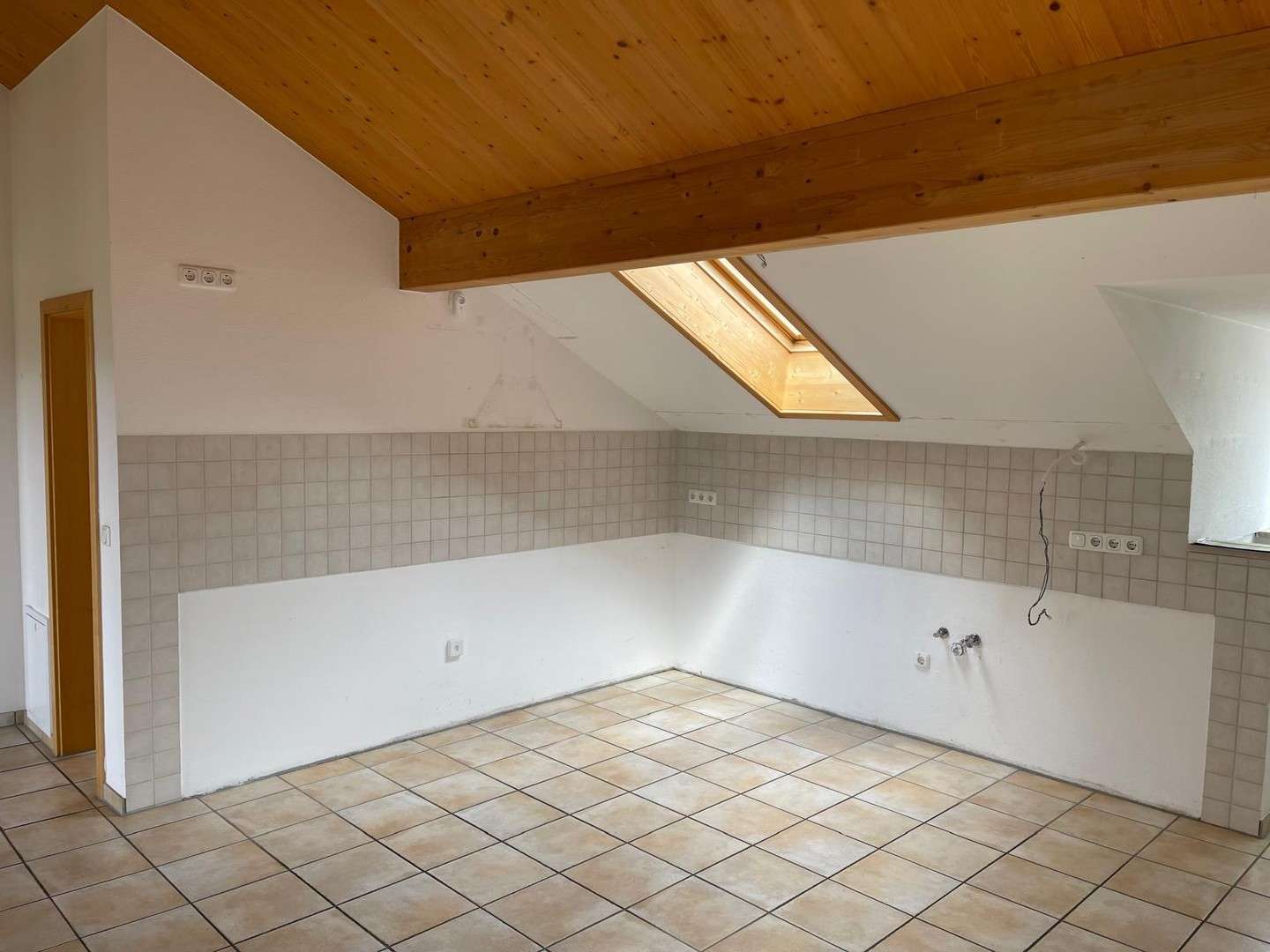 Immobilie in Schwangau - 3-Zimmer DG Wohnung m. Berg- u. Schlossblick in Schwangau, Nähe Forggensee - Bild 0