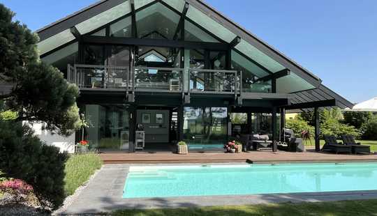 Bild von "Design trifft Natur: Ihr Traumhaus mit Pool"