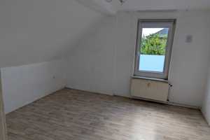 Geräumiges,  13-Zimmer-Mehrfamilienhaus in Hillerse – Rolfsbütteler Straße 17, 38543 Gifhorn (Kreis) – Vorschaubild 12