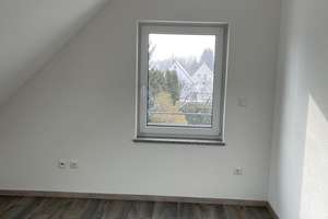 Neubau KFW55 Doppelhaushälfte mit 6 Zimmern und Keller zu vermieten – Die vollständige Adresse der Immobilie erhältst du vom Anbieter., 89343 Jettingen-Scheppach – Vorschaubild 31