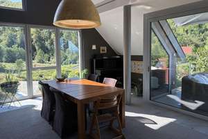 Licht, Luft, Raum - ein Haus mit besonderer Architektur! Durchdachte Villa zum Wohlfühlen mit Pool. – Die vollständige Adresse der Immobilie erhältst du vom Anbieter., 79285 Ebringen – Vorschaubild 16