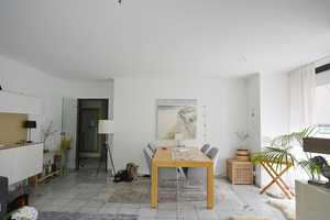 Helle 3 Zimmer-Wohnung im 1. OG mit Balkon in äußerst gepflegtem Mehrfamilien-haus * Nähe Arena * – Westparkstr. 89, 47803 Krefeld – Vorschaubild 8