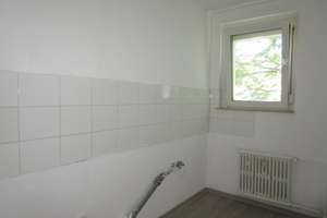 Reinkommen und Wohlfühlen: interessante 3-Zimmer-Wohnung mit Sonnenbalkon – Bodenweg 3, 44339 Eving (Ortsteil), Dortmund – Vorschaubild 5