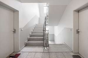 BEZUGSFREI: Urban. Zentral. Dachgeschoss nahe der Karli. – 4107 Zentrum-Süd, Leipzig – Vorschaubild 3