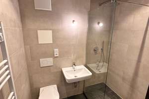 Helle renovierte 2-Zimmer Wohnung in Bestlage Wintergarten & Tiefgarage – Elsenheimerstraße 56, 80687 Friedenheim, München – Vorschaubild 4