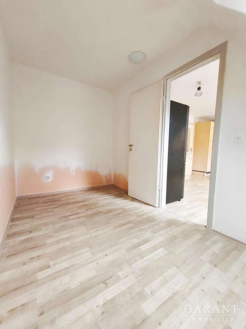 Immobilie in Sulz am Neckar - Viel Platz auf zwei Ebenen: Dachgeschoss-Wohnung mit Studio in Sulz am Neckar - Bild 2