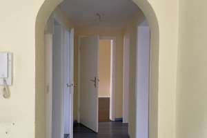Helle 2 1/2 Zimmer mit Wohnküche in Solingen Mitte – Die vollständige Adresse der Immobilie erhältst du vom Anbieter., 42651 Solingen-Mitte, Solingen – Vorschaubild 3