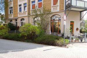 Traumhafte 3 Zimmer Erdgeschosswohnung im östlichen Ringgebiet mit Westbalkon und Terrasse