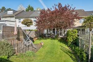 Provisionsfrei – Familienfreundliches Haus mit sonnigem Garten und moderner Ausstattung – Die vollständige Adresse der Immobilie erhältst du vom Anbieter., 41199 Odenkirchen-Mitte, Mönchengladbach – Vorschaubild 1