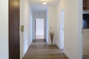 Höhenflug in Rüttenscheid/Bredeney!!! Renovierte 4-Zi. DG-Wohnung (114 m²) 3. OG  (WG geeignet) – Nelkengarten 5, 45133 Rüttenscheid, Essen – Vorschaubild 6