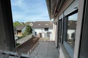 Dreieich-Sprendlingen: Wohnhaus mit 2 Wohnungen, Scheune und großem Garten – Die vollständige Adresse der Immobilie erhältst du vom Anbieter., 63303 Dreieich – Vorschaubild 1