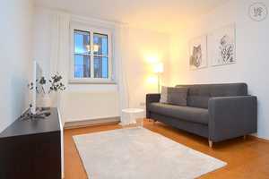 Modern möbliertes 2-Zimmer- Apartment mit WLAN direkt in der Altstadt von Nürnberg – Nürnberg – Vorschaubild 18
