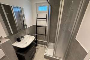 Modernisierte 2-Zimmer-Wohnung in Koblenz-Arenberg, zum Kauf!
Sofort bezugsfrei! – Die vollständige Adresse der Immobilie erhältst du vom Anbieter., 56077 Arenberg, Koblenz – Vorschaubild 8