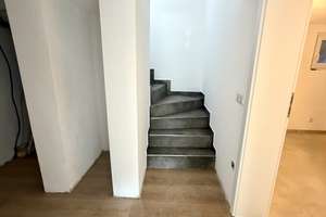 Luxus-Einfamilienhaus mit 3 Bädern, Kamin, Fußbodenheizung & großer Terrasse in Wuppertal – Immenweg 29, 42279 Oberbarmen, Wuppertal – Vorschaubild 5