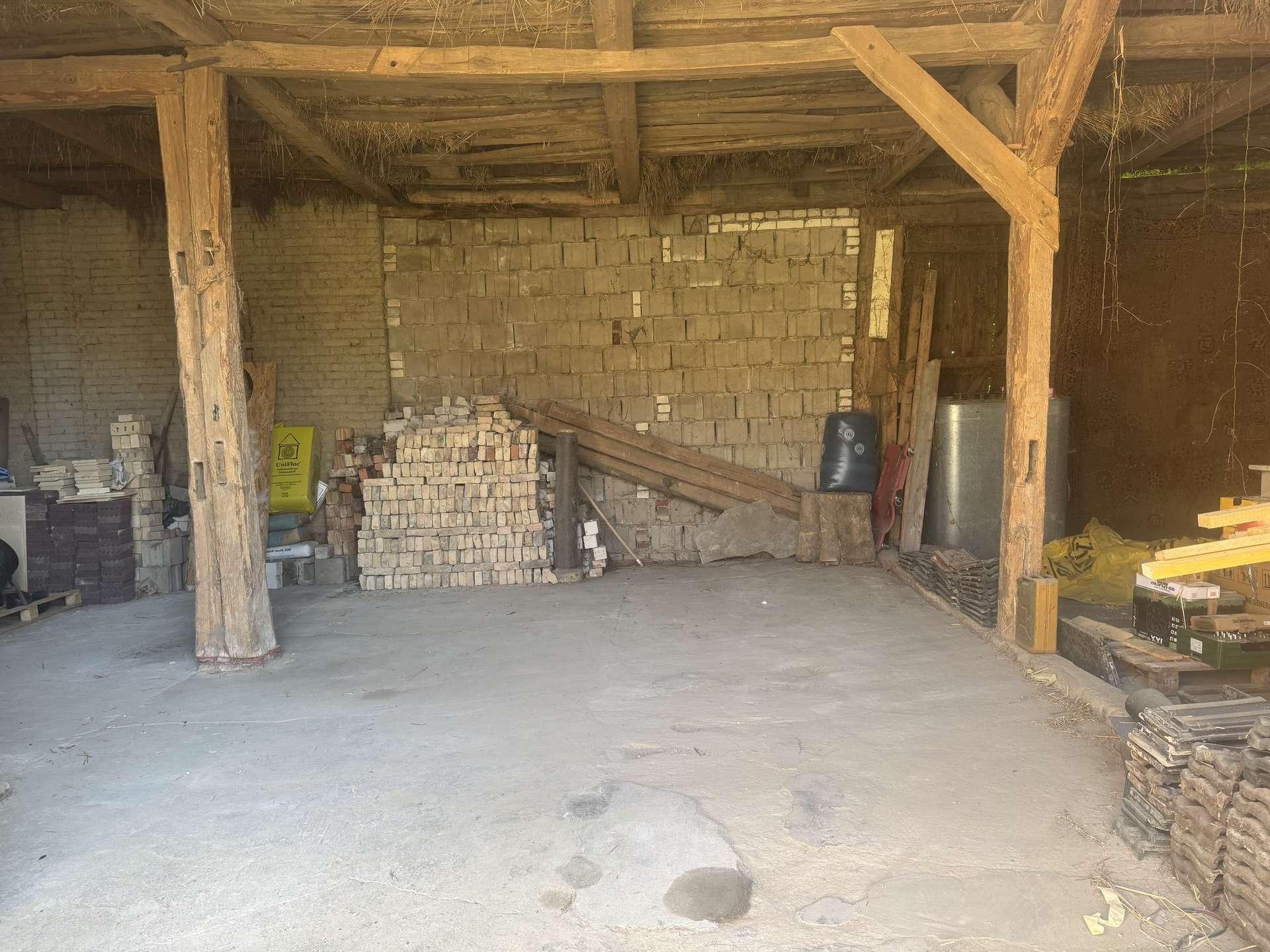 Immobilie in Niederer Fläming - Toller 3-Seit-Hof mit großer Wiesenfläche + Bodenplatte für Neubau! - Bild 2