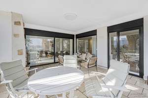 Property thumbnail 25