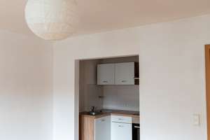 Helle 1-Zimmer-Wohnung mit Einbauküche in Essen-Holsterhausen – ab sofort – Die vollständige Adresse der Immobilie erhältst du vom Anbieter., 41547 Holsterhausen, Essen – Vorschaubild 3