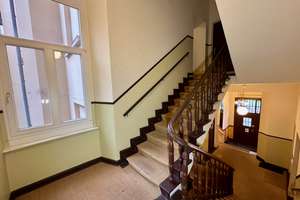 Stilvolle Gründerzeitwohnung  mit  Parkett und  Aufzug in Stadtfeld-Ost – 39108 Stadtfeld Ost, Magdeburg – Vorschaubild 4