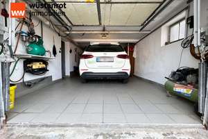Besser geht`s nicht. Schickes Haus.
8 Zimmer auf 201 m². TOP-Technik.
Mit Garage plus 4 Carports. – Die vollständige Adresse der Immobilie erhältst du vom Anbieter., 88605 Meßkirch – Vorschaubild 33