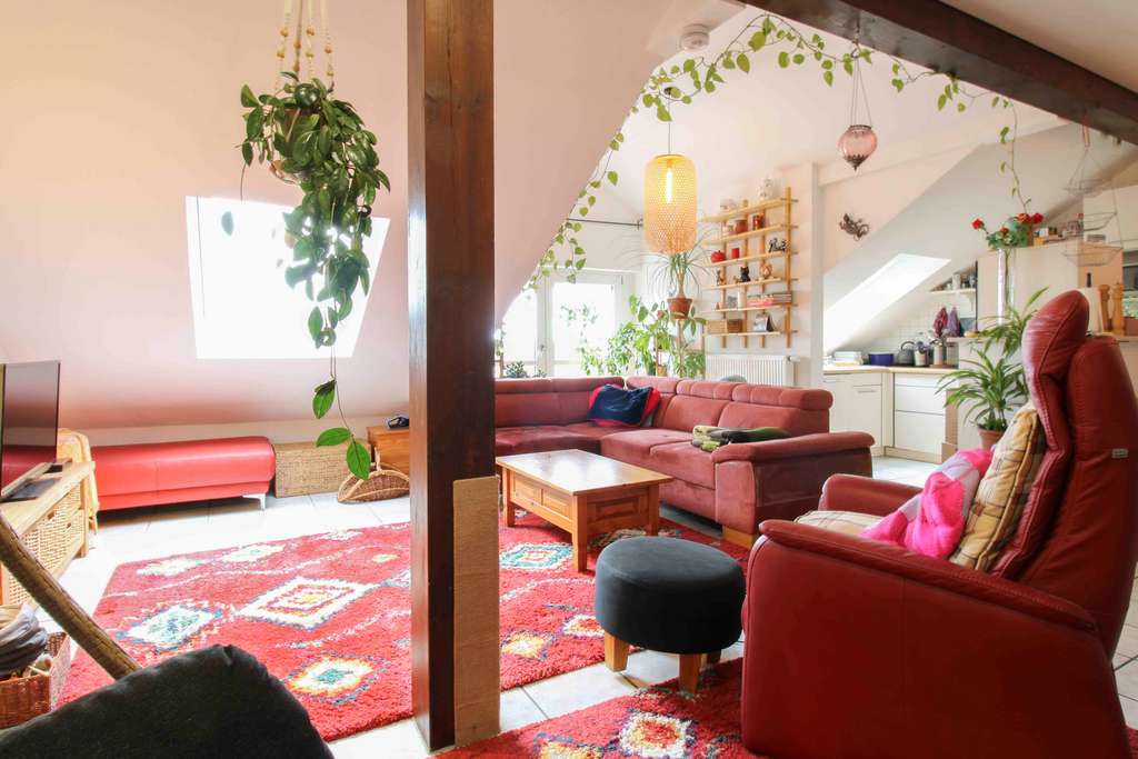 Immobilie in Kahl am Main - 4-Zimmer Dachgeschoss Wohnung mit schönem Südbalkon in Kahl am Main - Bild 3