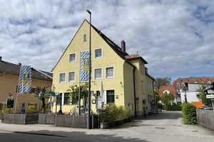 Restaurant + Biergarten + Hotel – München – Vorschaubild 1
