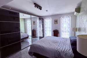 Spacious and Beautiful 4-Room Top-Floor Apartment in the Heart of the City with AC! – Die vollständige Adresse der Immobilie erhältst du vom Anbieter., 65185 Mitte, Wiesbaden – Vorschaubild 15