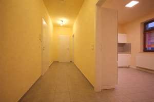 Property thumbnail 8