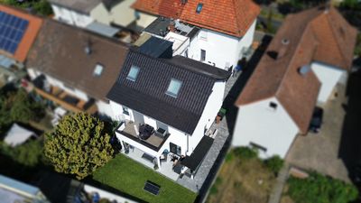 Zwei Häuser auf einem Grundstück – ca. 338 m² Wohnfläche in Viernheim