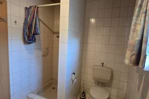 Einfamilienhaus in Split-Level-Bauweise (Halbebenen) – in Riegelsberg – Die vollständige Adresse der Immobilie erhältst du vom Anbieter., 66292 Riegelsberg – Vorschaubild 14