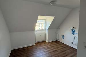 ***Top renovierte DG-Wohnung zu vermieten*** – Hermannstr. 43, 44791 Hamme, Bochum – Vorschaubild 7