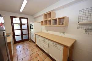 Attraktives Reihenhaus mit Carport – Die vollständige Adresse der Immobilie erhältst du vom Anbieter., 71691 Freiberg am Neckar – Vorschaubild 2