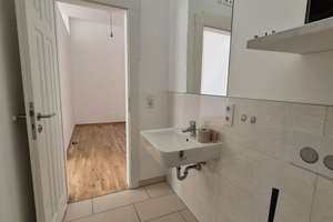 ++ Charmante 1-Zi Whg // BEZUGSFREI  // Balkon // modernes Bad ++ – Die vollständige Adresse der Immobilie erhältst du vom Anbieter., 4177 Altlindenau, Leipzig – Vorschaubild 8
