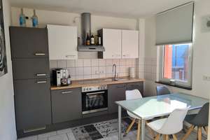Gepflegte 2-Zimmer, große Küche, Diele, Bad, Keller, kleine Loggia und Gartennutzung – Die vollständige Adresse der Immobilie erhältst du vom Anbieter., 52078 Brand, Aachen – Vorschaubild 2