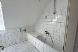 Viel Platz und schönes Wohngefühl auf zwei Ebenen – Osdorfer Landstraße 251b, 22549 Osdorf, Hamburg – Vorschaubild 12