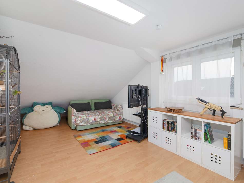 Zimmer DG Hinterhaus