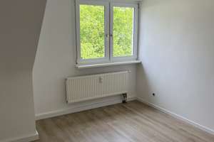 Traumhafter Blick - Helle 2 Raum - DG-Wohnung – Die vollständige Adresse der Immobilie erhältst du vom Anbieter., 42107 Elberfeld, Wuppertal – Vorschaubild 4