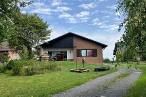 Geräumiges Einfamilienhaus mit Garage in Nümbrecht – Oberelbener Str. 12, 51588 Nümbrecht – Vorschaubild 1