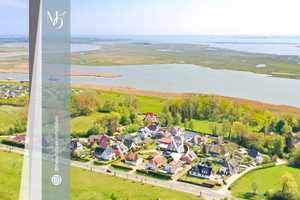 Vielseitiges Wohnkonzept nahe dem Strand: Einfamilienhaus mit Einliegerwohnung in Zingst – Nordvorpommern (Kreis) – Vorschaubild 1
