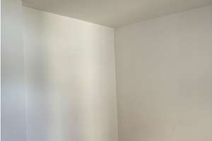 2-Zimmer Wohnung mit EBK, Balkon und Stellplatz im hübschen Altbau in Leverkusen-Wiesdorf – Lichstraße 15, 51373 Wiesdorf, Leverkusen – Vorschaubild 4